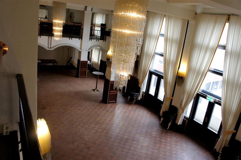 Tulip Centre 3*