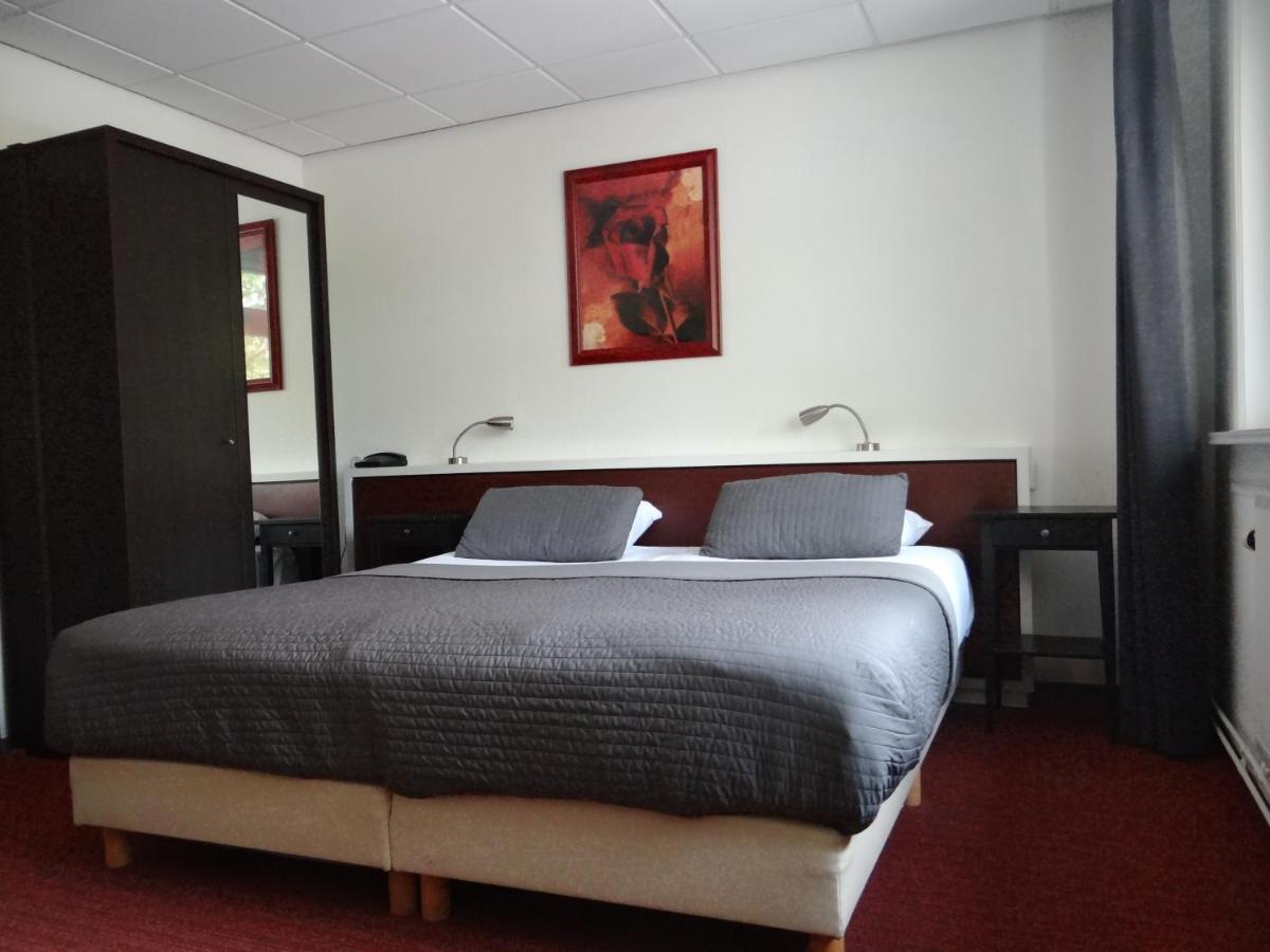 Tulip Centre 3*
